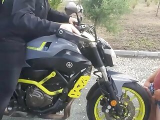 A client gives a massage with his motorcycle until he e - ThisVid.com