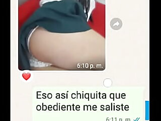 Colegiala suplica por mejorar su promedio