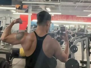 42  sexy hunk Wiccan gymbulge gym.bulge OnlyFans porn