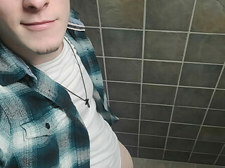 105 Twunk Matt Attack MattAttackXXX fucking on Onlyfans