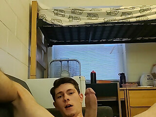 72 Twunk Matt Attack MattAttackXXX fucking on Onlyfans