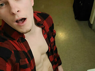 38 Twunk Matt Attack MattAttackXXX fucking on Onlyfans