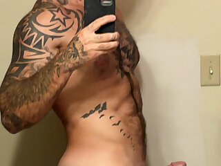 88 Famous TikToker  Garret Nolan garett__nolan onlyfans leaked