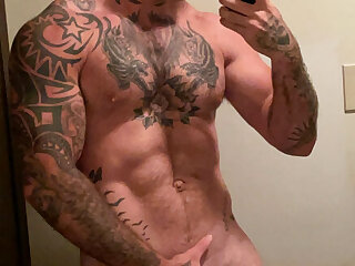 82 Famous TikToker  Garret Nolan garett__nolan onlyfans leaked