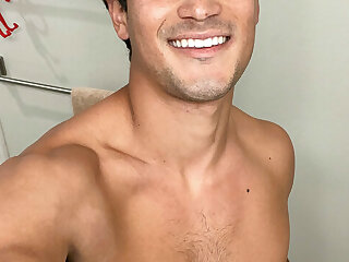 210 Asian Mixed jock Bryce Tanikawa halfjap1234 onlyfans