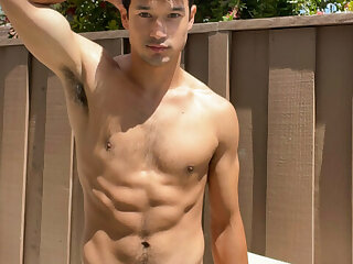 154 Asian Mixed jock Bryce Tanikawa halfjap1234 onlyfans