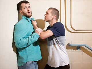 Gym Stalker, On the Move  Quentin Gainz & Elye Black  Bareback