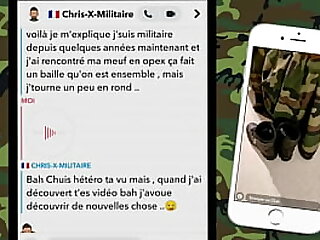 Un militaire fran&ccedil;ais h&eacute;t&eacute;ro curieux en manque de queues &excl;