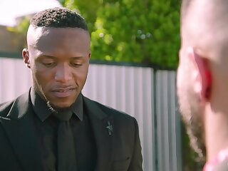 Back In Town (Andre Donovan, Adam Ramzi)