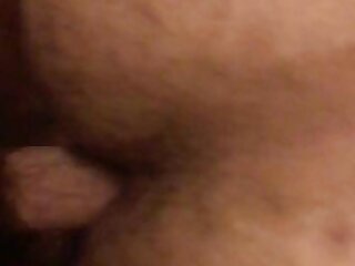 Malandro portugues fodeme bareback y sporra dentro.