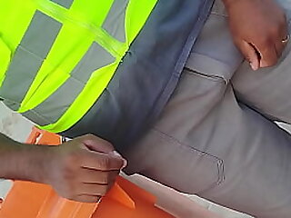 Levando o trabalhador tesudo pra casa