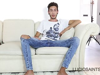 Sasha Erre - New Talents