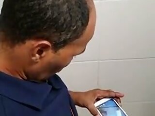 Daddy with a big cock filming himself in a bathroom stall. great cock