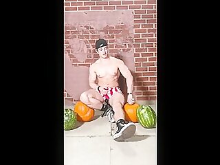 Gavin Crushing Pumpkins & Watermelons With His Thighs